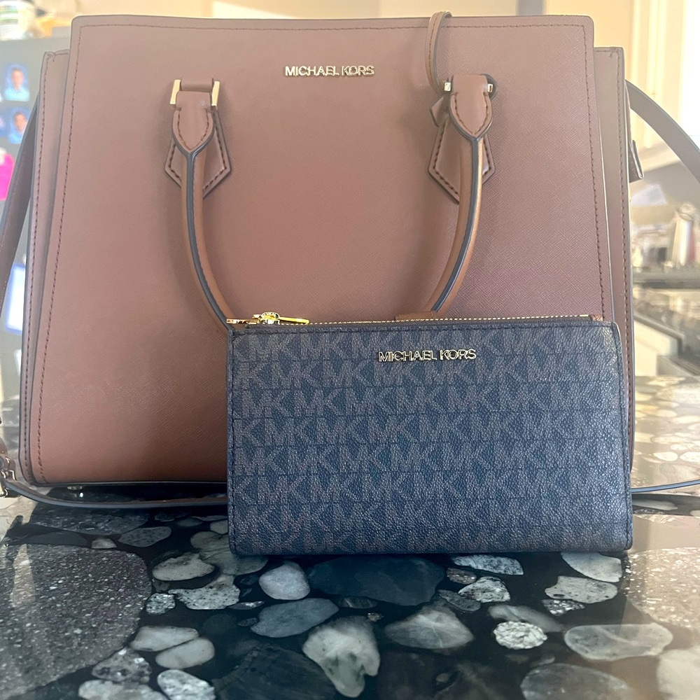 Michael Kors - Hope Satchel and Tech wallet